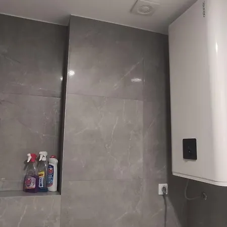 22 * Τρέμπινιε